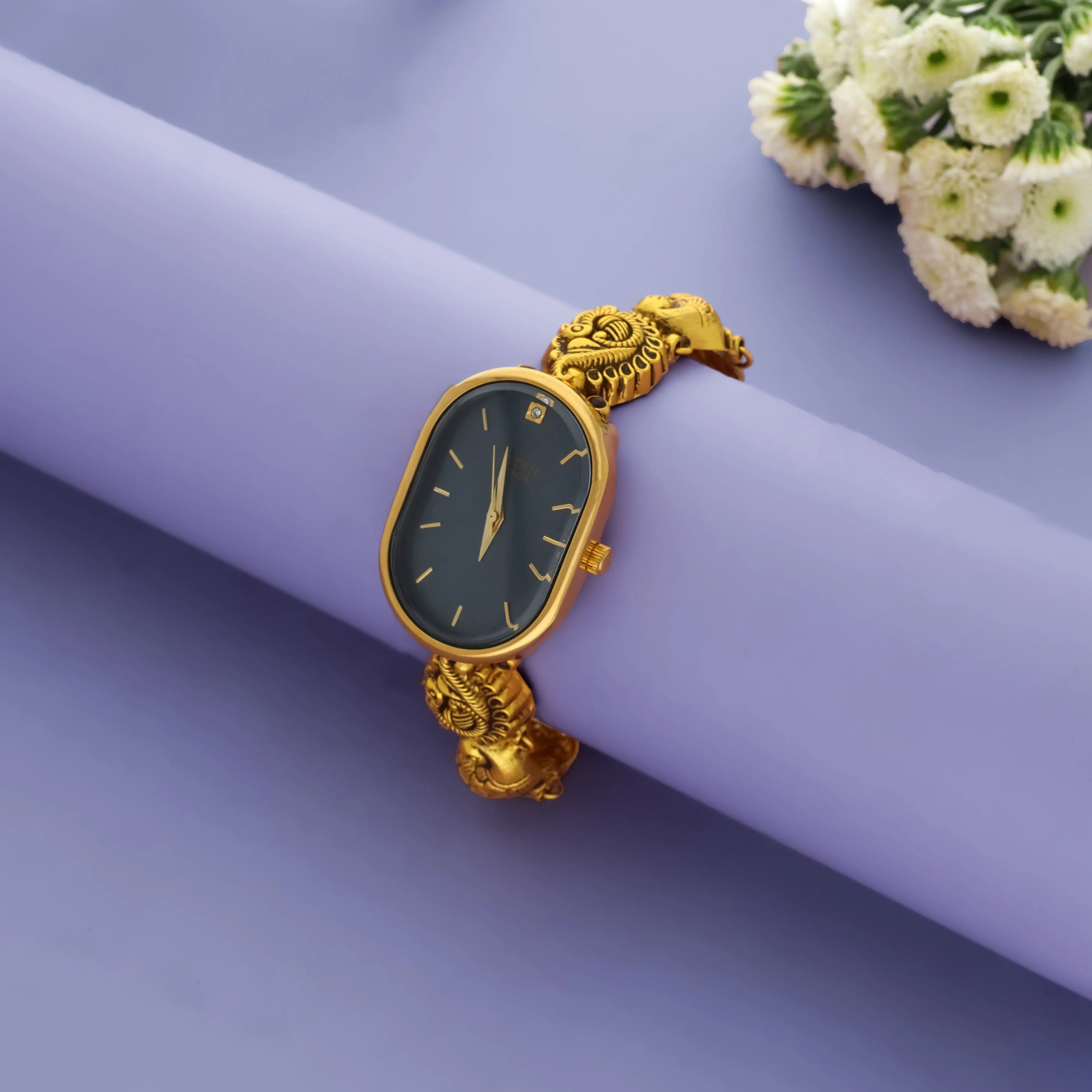 925 Silver Antique Silver Bracelet Watch for Women