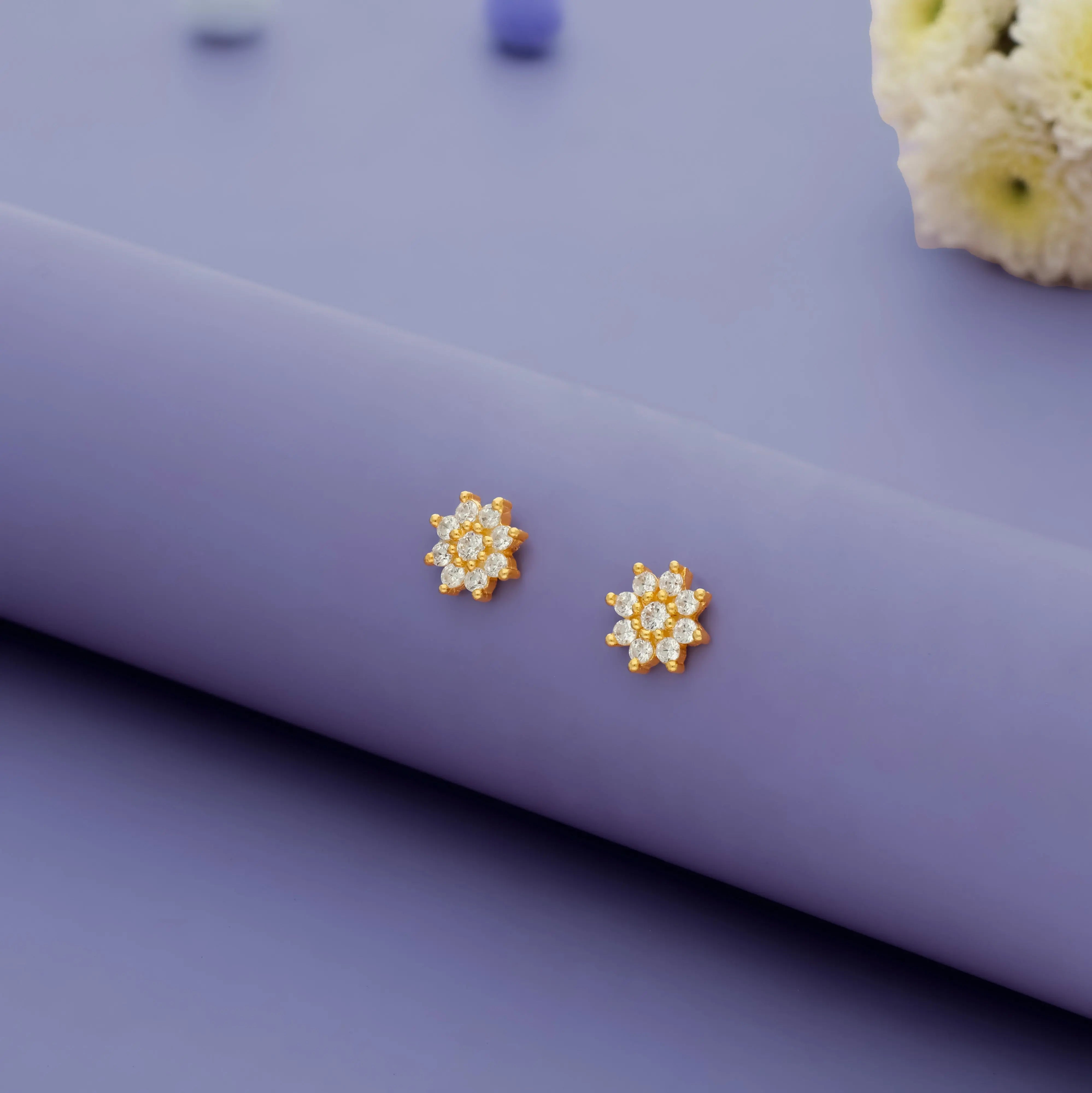 Charming Flower 925 Silver Stud Earrings