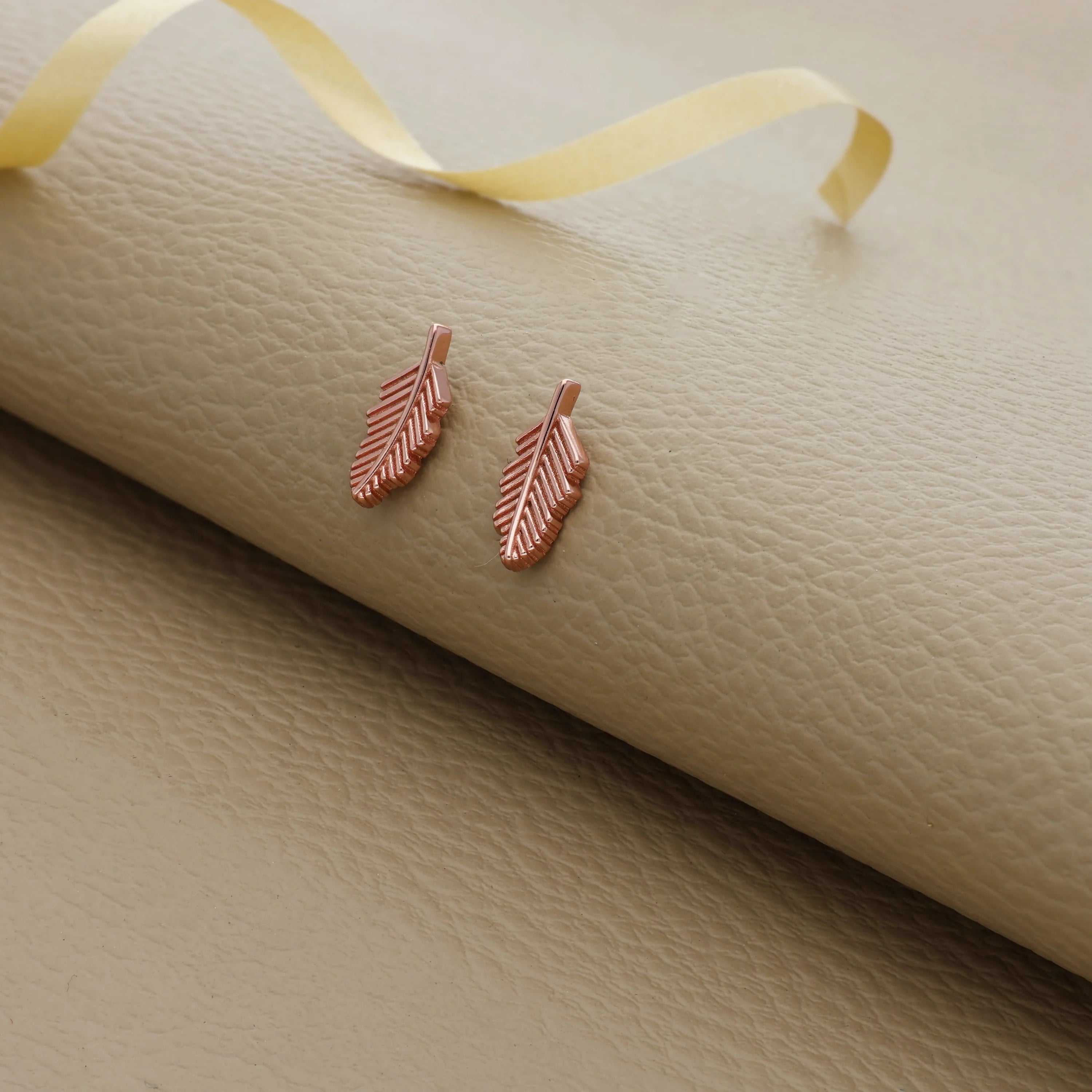 Leaflet Spark 925 Silver Studs