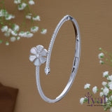 Open Flower 925 Silver Kada
