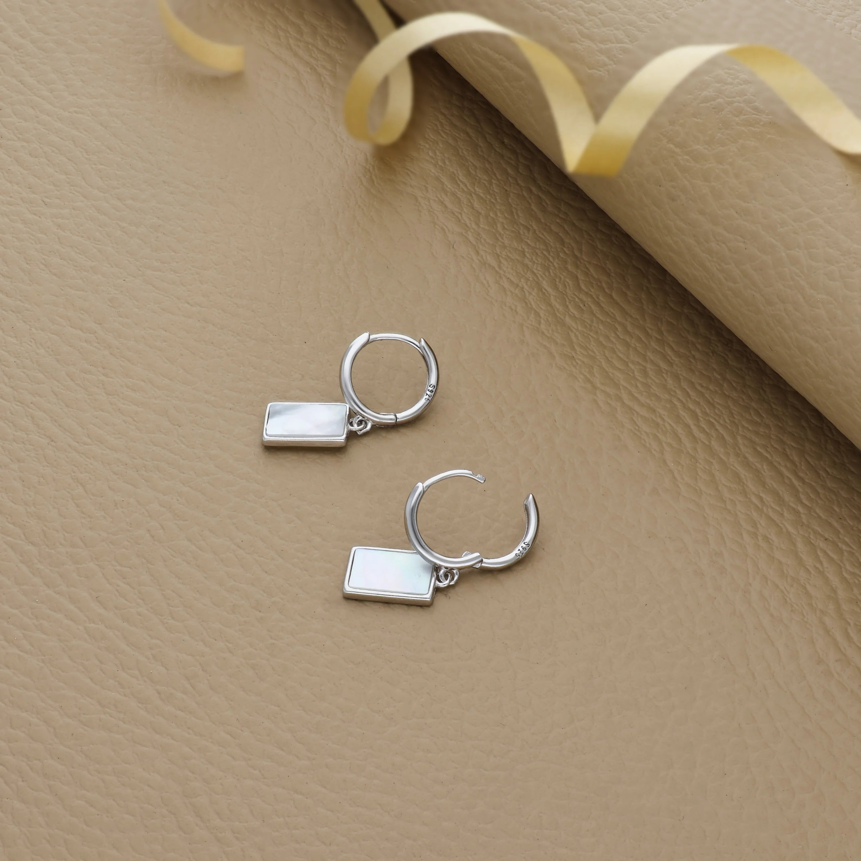 Charming Rose Gold Polish Silver Hoop Earrings