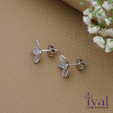 Alluring 925 Silver Stud