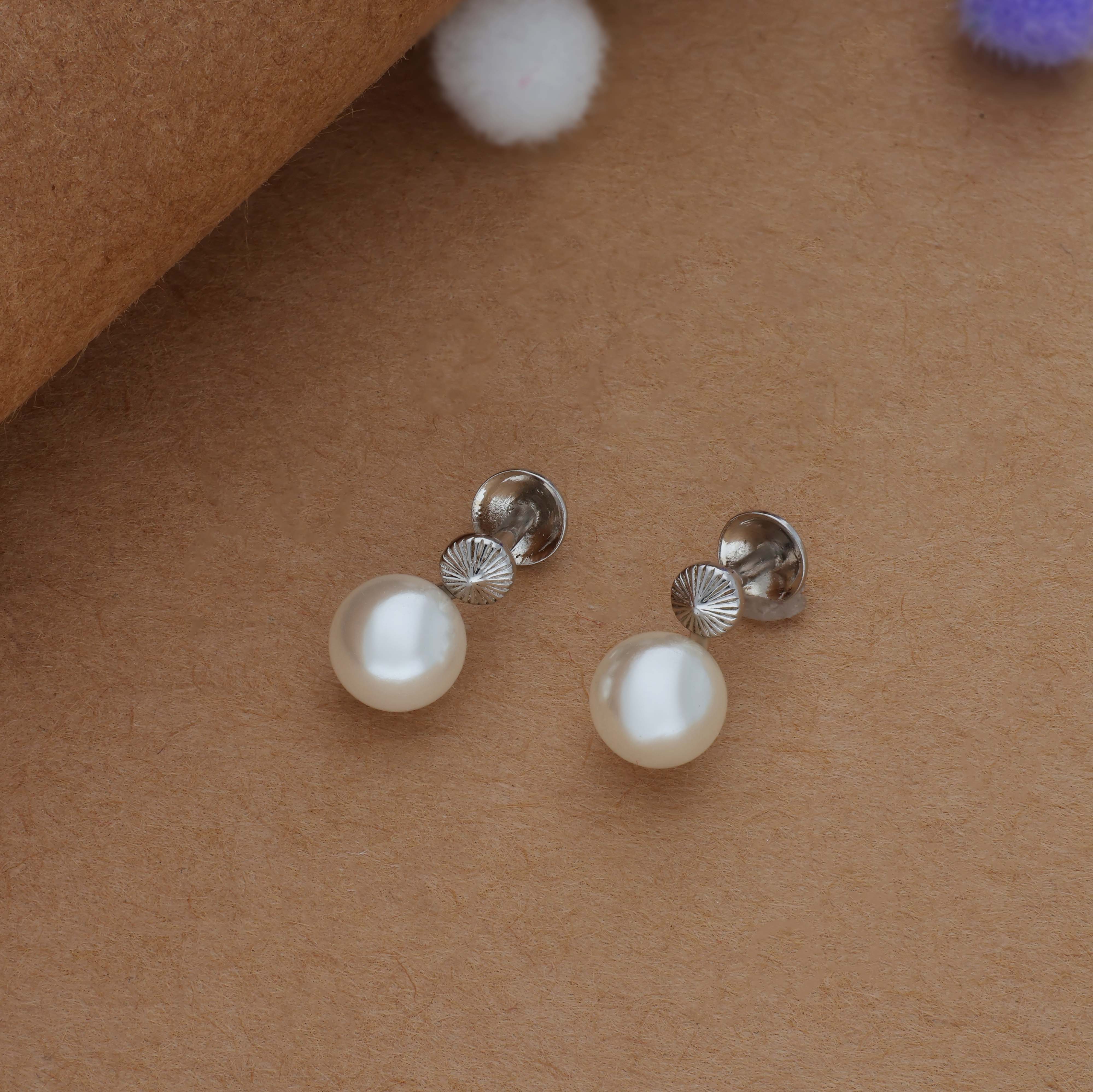 Pearl Shine 925 Silver Studs