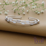 Geometry White Delight Silver Kada