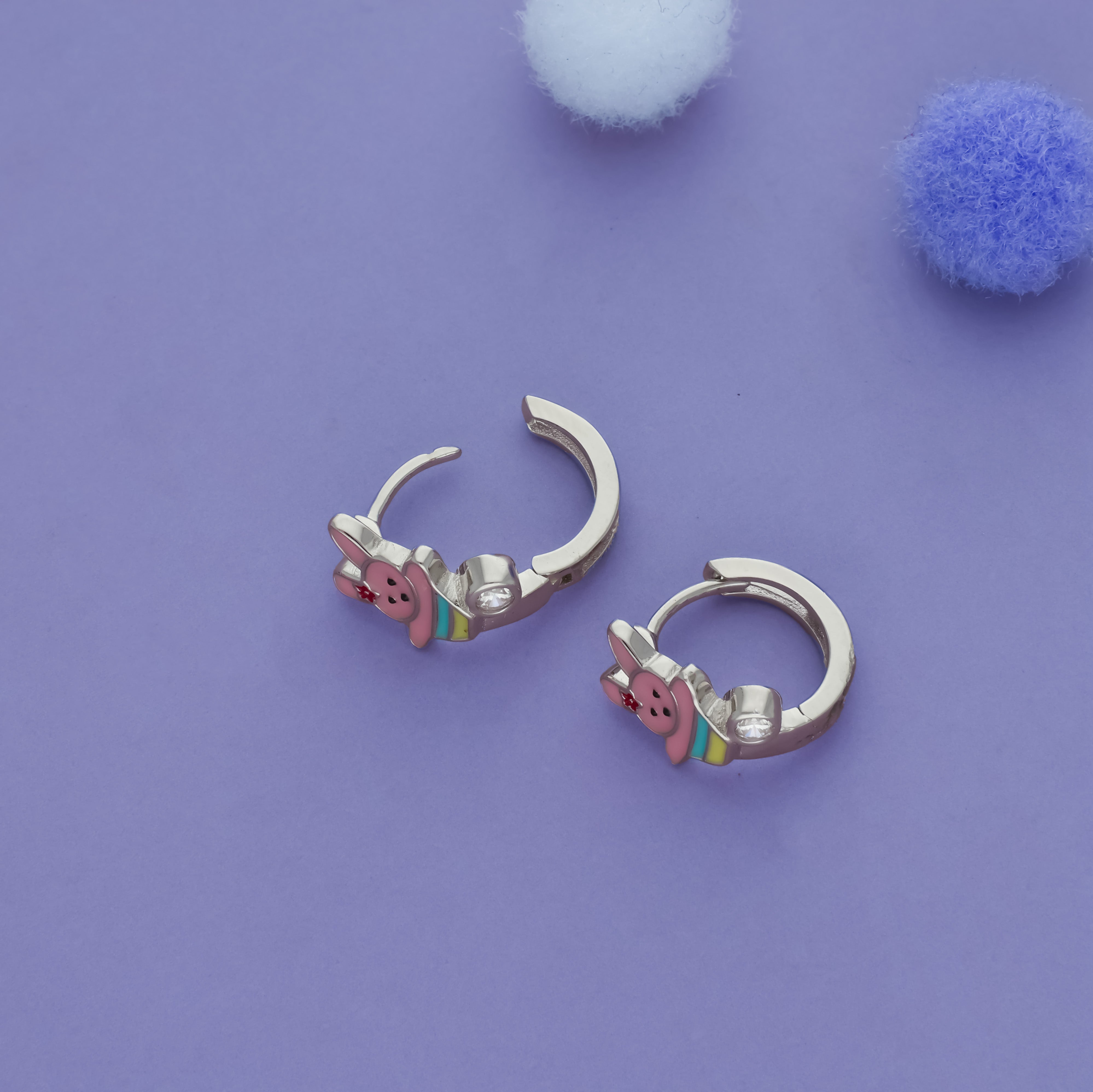 Rhodium Polish kid earring