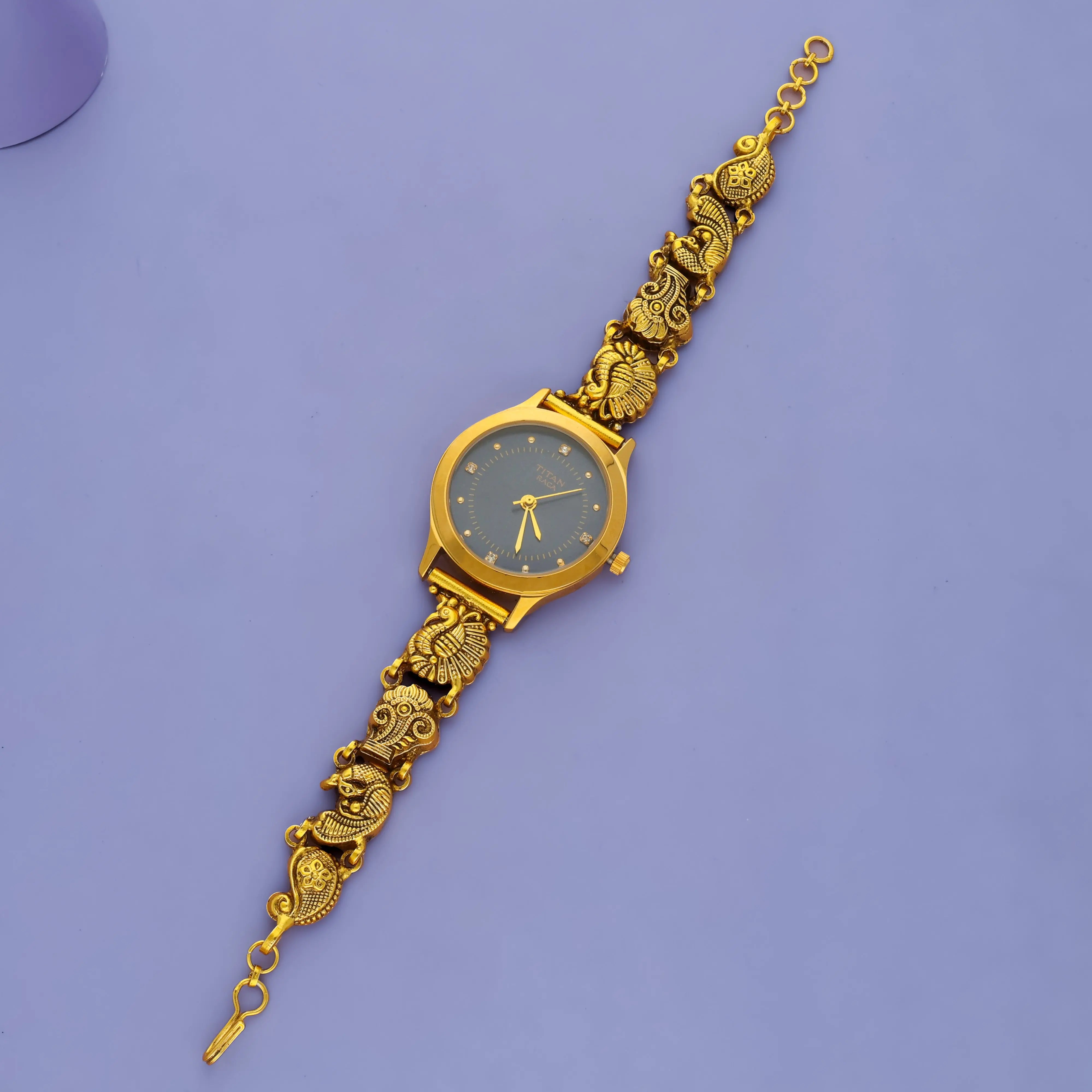 Golden Heritage Emerald 925 Silver Watch