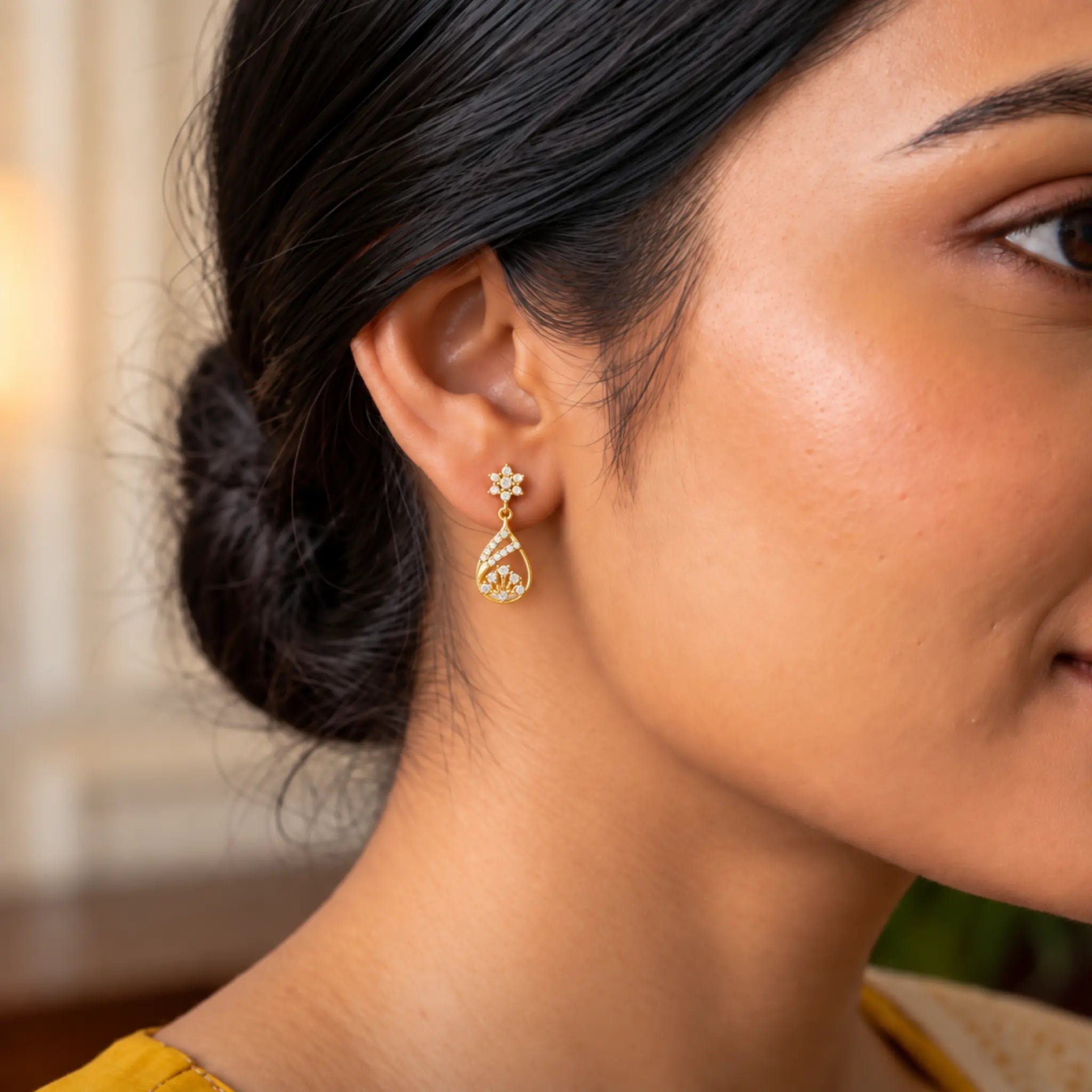 Starlight Daisy 925 Silver Gold Polish Drop Earrings
